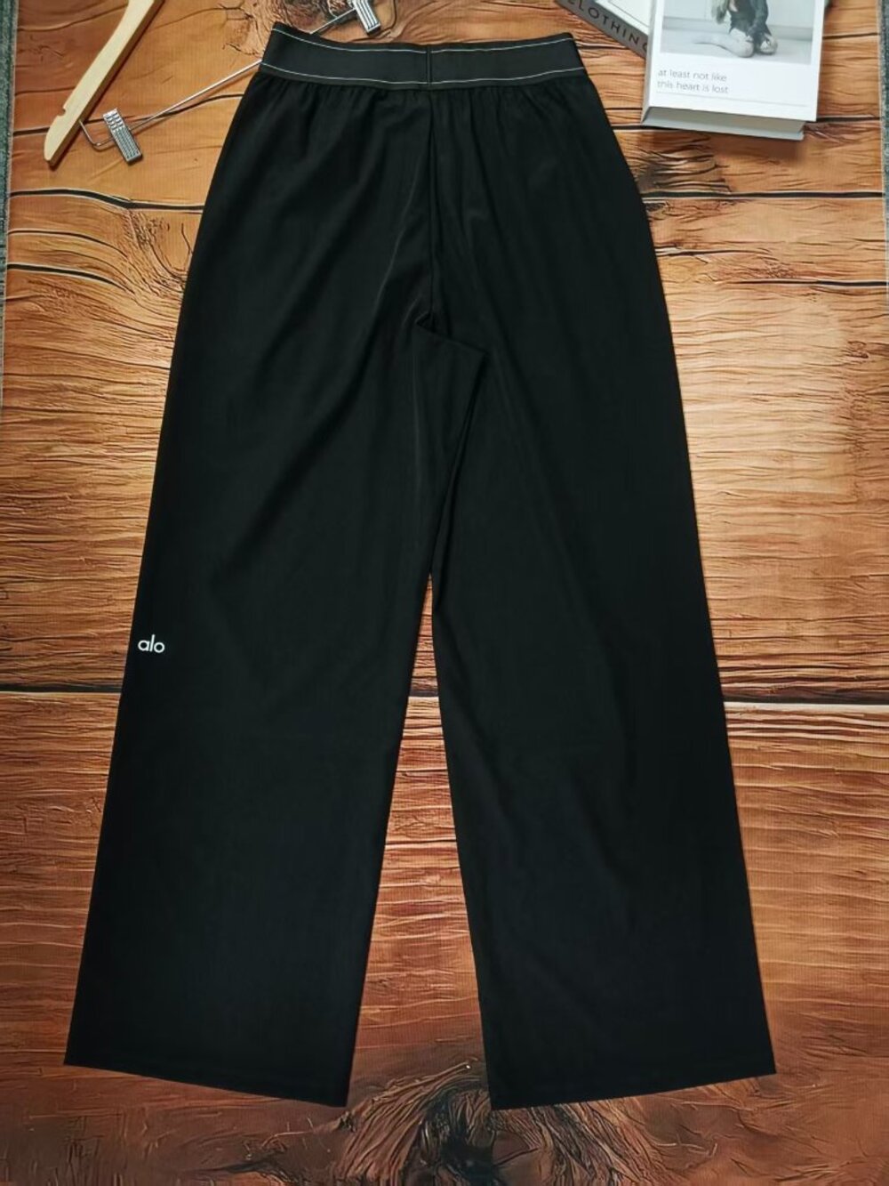 ALO Yoga Suit Up Trouser🖤Black Women’s Wide Leg 30” Inseam😍Versatile Everyday - Picture 6 of 8